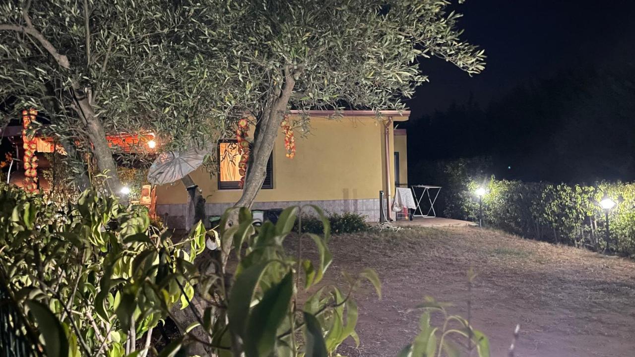 Willa Casa Malo' Ovile la Marinella Zewnętrze zdjęcie