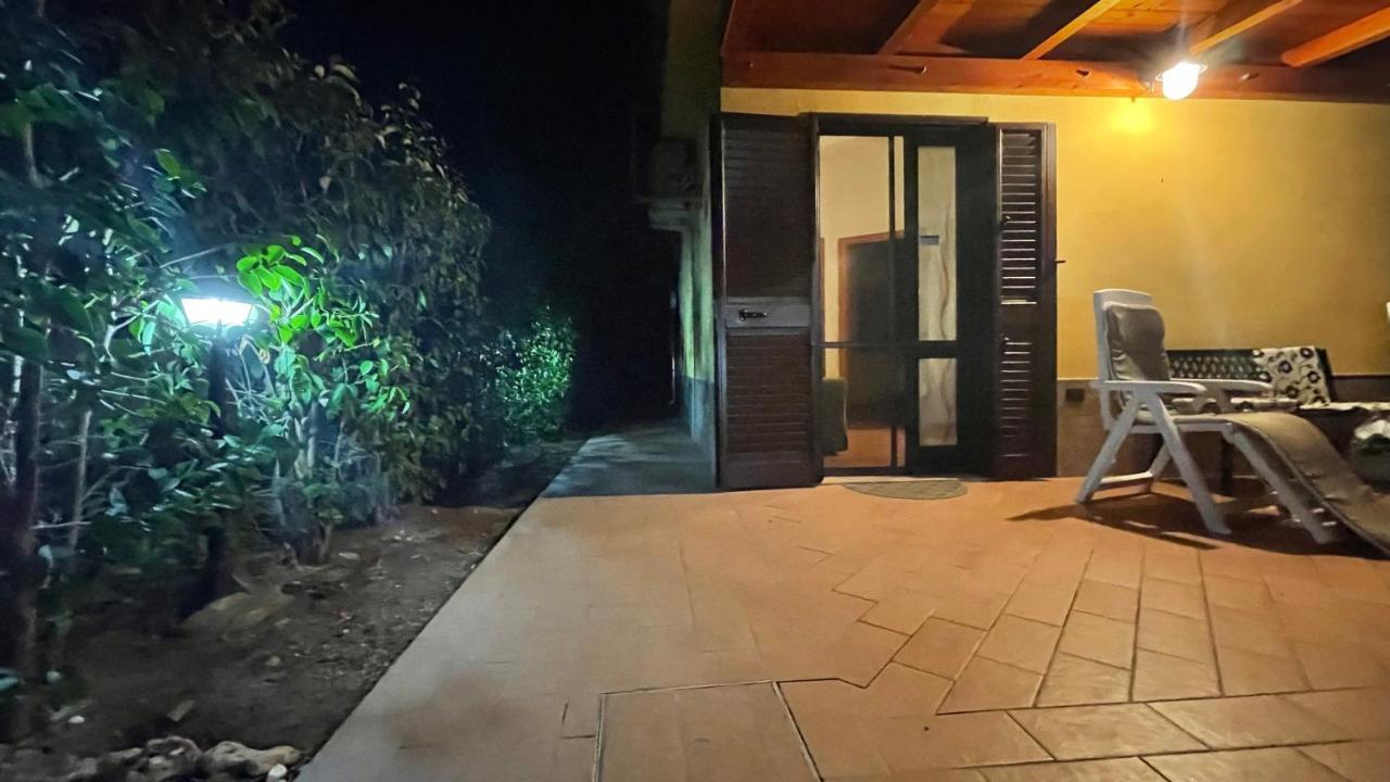 Willa Casa Malo' Ovile la Marinella Zewnętrze zdjęcie